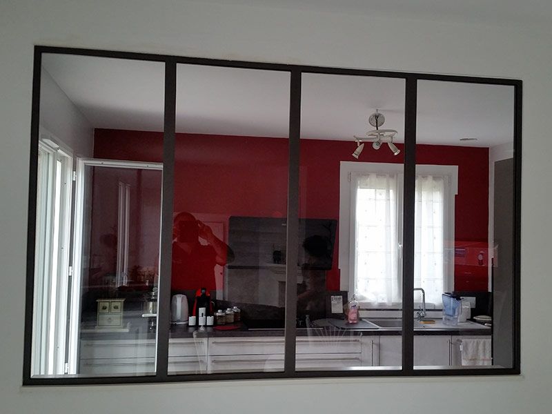 Verrière dans cuisine